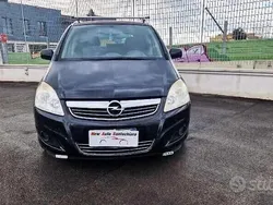 Nero Usata 2011 Opel Zafira Edition Monovolume | 2300 € (Super prezzo)