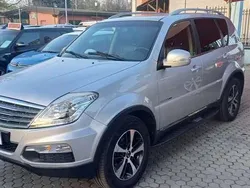 Argento Usata 2016 Ssangyong Rexton SUV | 7900 € (Ottimo prezzo)