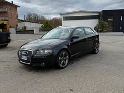 Nero Usata 2008 Audi A3 S-Line Tre volumi | 5500 € (Buon prezzo)