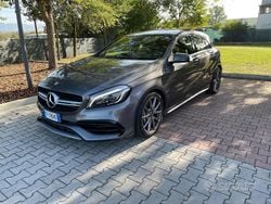 Grigio Usata 2016 Mercedes A45 AMG AMG Tre volumi | 27.000 € (Buon prezzo)