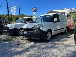 Bianco Usata 2015 Fiat Doblò Monovolume | 5900 € (Super prezzo)