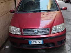 Rosso Usata 2007 Fiat Punto Due volumi | 1000 €