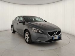 Grigio Usata 2017 Volvo V40 Business Edition Station wagon | 12.900 € (Buon prezzo)