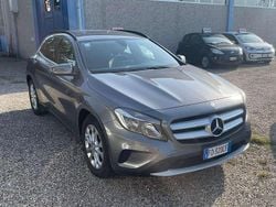 Grigio Usata 2016 Mercedes GLA200 Executive SUV | 18.950 € (Buon prezzo)