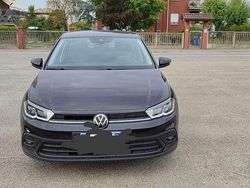 Usata 2023 VW Polo Tre volumi | 18.700 € (Buon prezzo)