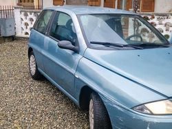 Usata 2002 Lancia Ypsilon Due volumi | 1000 € (Buon prezzo)