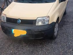 Giallo Usata 2007 Fiat Panda Due volumi | 2700 €