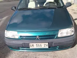 Usata 1997 Citroën Saxo Due volumi | 1200 €