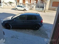 Grigio Usata 2007 VW Golf V Tre volumi | 3500 € (Buon prezzo)