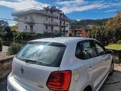 Grigio Usata 2015 VW Polo Tre volumi | 6000 € (Buon prezzo)