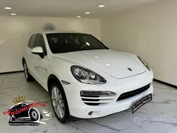 Usata 2012 Porsche Cayenne SUV | 16.900 € (Ottimo prezzo)