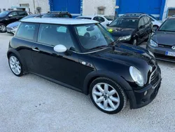 Nero Usata 2004 Mini Cooper S Due volumi | 8800 € (Cara)