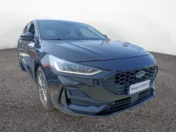 Nero Usata 2022 Ford Focus ST-Line Tre volumi | 20.800 € (Buon prezzo)