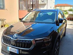 Usata 2022 Skoda Karoq Style SUV | 25.000 € (Cara)