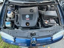 Usata 2002 VW Golf GTI Tre volumi | 4000 €