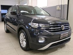 Grigio daytona Usata 2020 VW T-Cross Style SUV | 16.700 € (Buon prezzo)