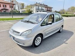 Grigio Usata 2003 Citroën Xsara Picasso Monovolume | 950 € (Molto cara)