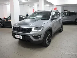 Grigio Usata 2020 Jeep Compass Trailhawk SUV | 20.900 € (Buon prezzo)
