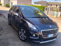 Usata 2015 Peugeot 3008 Tre volumi | 7500 € (Buon prezzo)
