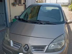 Usata 2009 Renault Scénic III Monovolume | 1200 € (Buon prezzo)