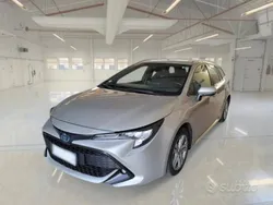 Argento Usata 2021 Toyota Corolla Business Edition Station wagon | 19.990 € (Buon prezzo)