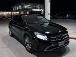 Nero Usata 2017 Mercedes GLA200 Executive SUV | 16.499 € (Ottimo prezzo)