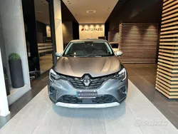 Grigio Usata 2023 Renault Captur Techno SUV | 18.500 € (Buon prezzo)