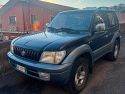 Nero Usata 2002 Toyota Land Cruiser SUV | 9500 €