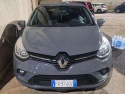 Grigio Usata 2019 Renault Clio IV Tre volumi | 8680 € (Buon prezzo)