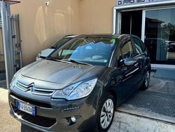 Gray Usata 2015 Citroën C3 PureTech Tre volumi | 5300 € (Buon prezzo)