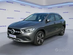 Grigio Usata 2022 Mercedes GLA180 Advanced SUV | 31.490 € (Super prezzo)