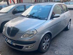 Usata 2004 Lancia Ypsilon Due volumi | 2000 € (Molto cara)