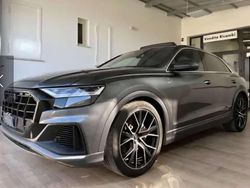 Grigio Usata 2020 Audi Q8 Sport SUV | 50.000 € (Buon prezzo)