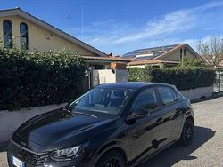 Usata 2024 Peugeot 208 Active Due volumi | 14.500 € (Buon prezzo)