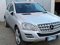 Grigio Usata 2009 Mercedes ML350 Premium SUV | 18.000 €