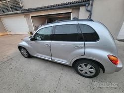 Grigio Usata 2004 Chrysler PT Cruiser Limited Tre volumi | 2000 € (Ottimo prezzo)