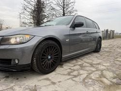 Argento Usata 2010 BMW 320 M Sport Station wagon | 3900 € (Super prezzo)