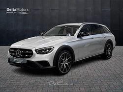 Grigio Usata 2022 Mercedes E220 Premium Station wagon | 38.750 € (Buon prezzo)