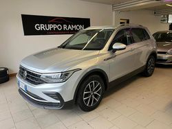 Argento Usata 2022 VW Tiguan Life SUV | 20.990 € (Ottimo prezzo)