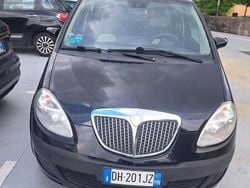 Nero Usata 2007 Lancia Musa Monovolume | 3300 € (Buon prezzo)