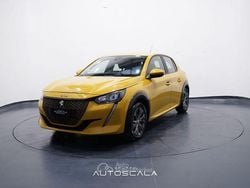 Giallo Usata 2021 Peugeot 208 Active Due volumi | 14.490 € (Buon prezzo)