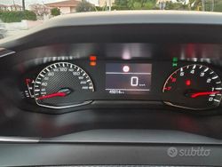 Bianco Usata 2021 Peugeot 208 Due volumi | 13.250 € (Buon prezzo)