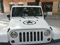 Bianco Usata 2012 Jeep Wrangler Unlimited Sahara SUV | 23.000 € (Molto cara)