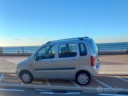 Grigio Usata 2007 Opel Agila Due volumi | 3000 € (Cara)
