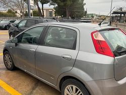 Grigio Usata 2006 Fiat Grande Punto Due volumi | 2000 € (Buon prezzo)