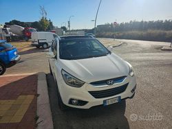 Bianco Usata 2015 Hyundai ix35 SUV | 9500 € (Cara)