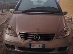 Usata 2008 Mercedes A180 Due volumi | 1200 € (Ottimo prezzo)