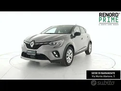 Ceramic grey Usata 2022 Renault Captur Intens SUV | 17.390 € (Buon prezzo)