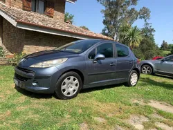 Usata 2006 Peugeot 207 Due volumi | 2400 € (Buon prezzo)