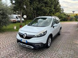 Bianco Usata 2013 Renault Scénic III XMOD Monovolume | 8000 € (Molto cara)